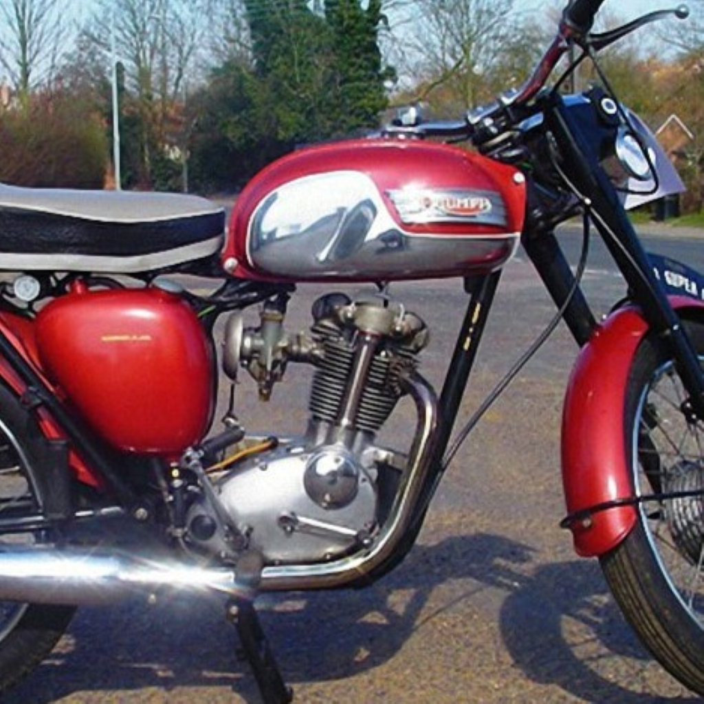 Triumph Firecracker Red Candy Paint Product